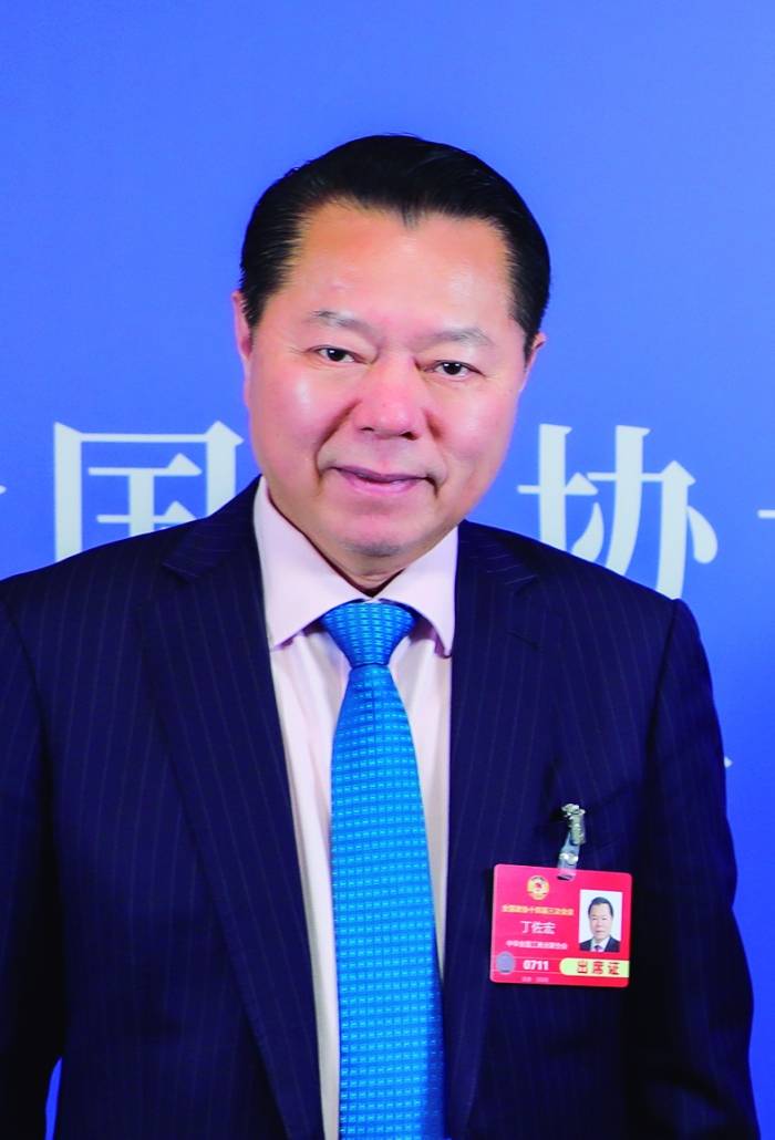 全国政协委员、全国工商联常委、月星集团董事局主席丁佐宏：在高质量发展中贡献民企力量
