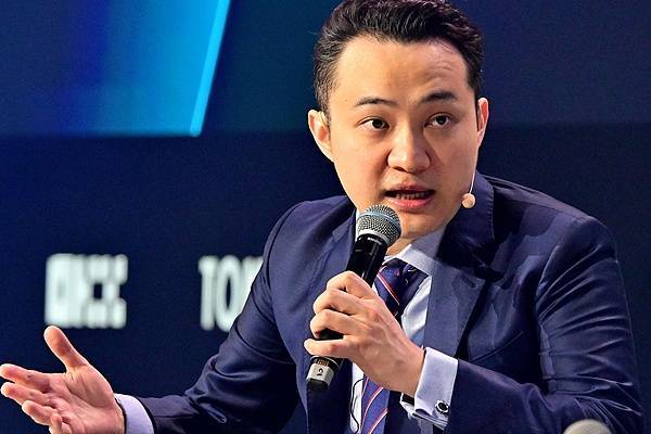持币143万个，加密货币平台波场创始人孙宇晨宣布将参加特朗普晚宴