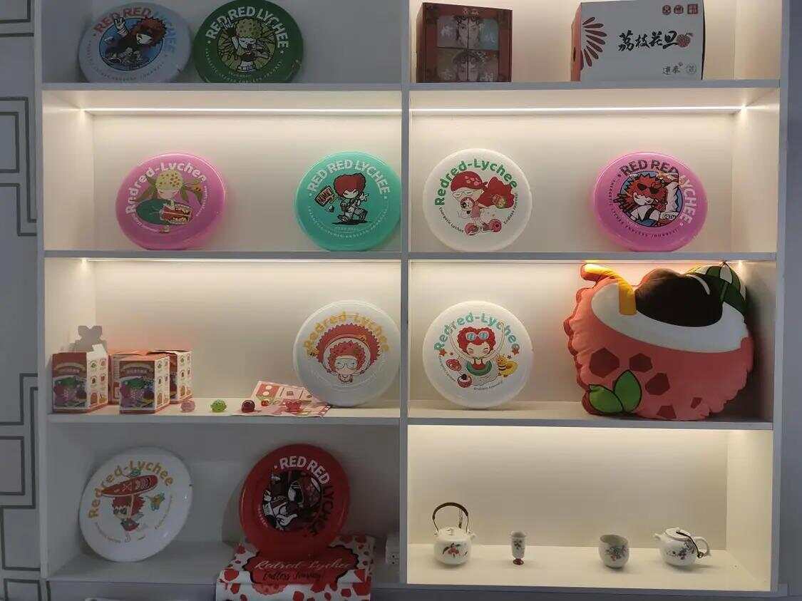 网络强村 | 红果枝头“网”事兴！网媒采风团走进汕尾荔园