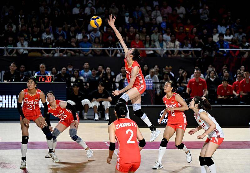 中国女排主帅赵勇：1/8决赛对阵法国队立足于自身发挥