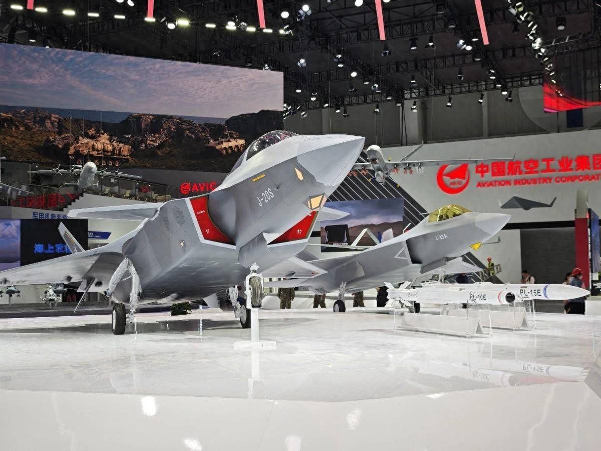 中航重磅官宣:歼-20S性能升级,飞行距离再破纪录,国防实力再创新高!