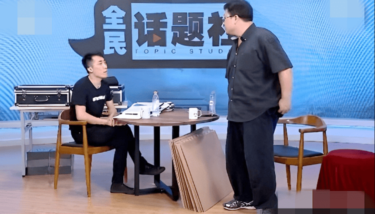 这些年，罗永浩都“怼”过谁？曾让西门子总裁公开致歉，称俞敏洪是“铁公鸡”