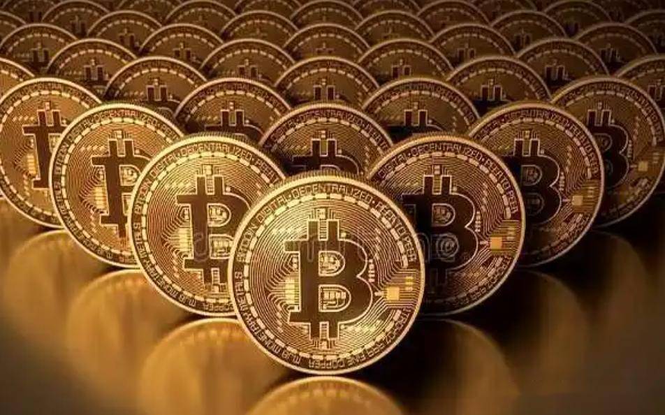 比特币都涨到12万美元一个了，可中国却一点都不急！因为只要中国不承认比特币，它还会接着涨，比特币就是专门针对中国搞出来的金融陷阱